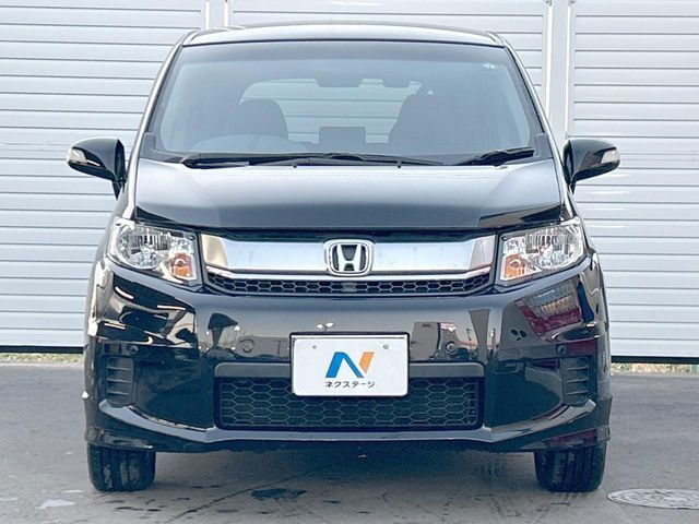 HONDA FREED Spike 4WD 2015