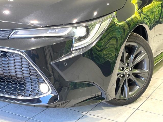 TOYOTA COROLLA TOURING HYBRID 2021