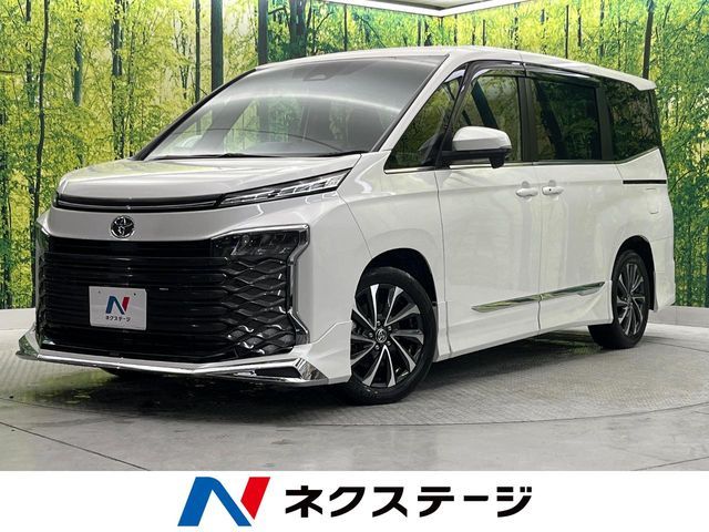 TOYOTA VOXY 2023 