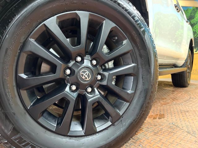 TOYOTA LANDCRUISER PRADO 2023