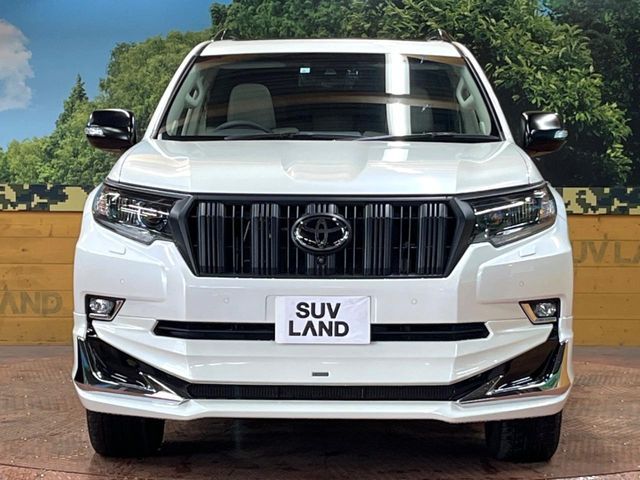 TOYOTA LANDCRUISER PRADO 2023