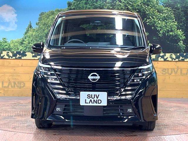 NISSAN SERENA  WG 2025