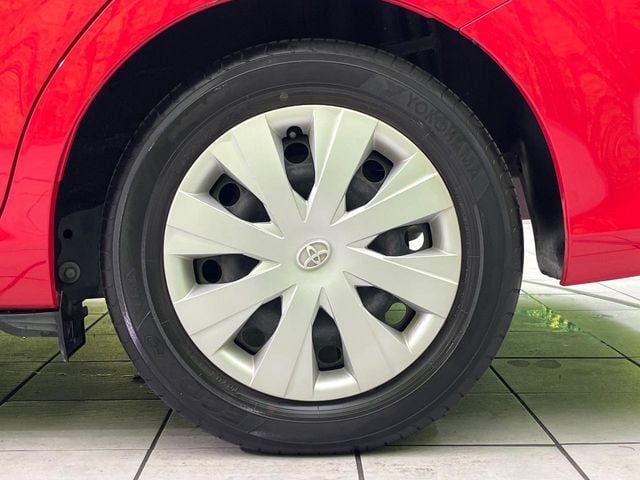 TOYOTA COROLLA FIELDER 2015