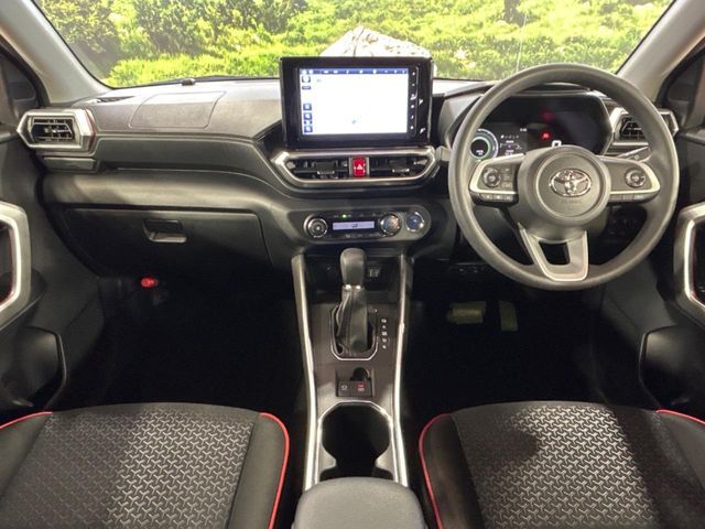 TOYOTA RAIZE HYBRID 2022