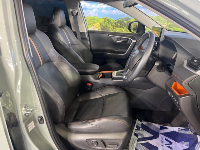 TOYOTA RAV4 4WD 2023