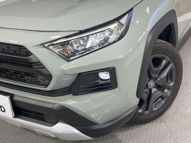 TOYOTA RAV4 4WD 2023