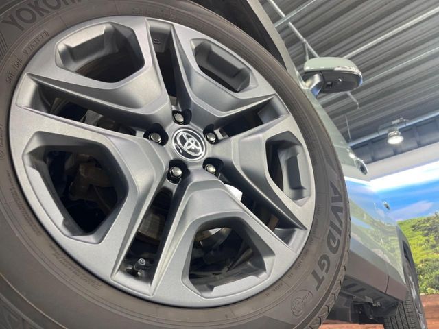 TOYOTA RAV4 4WD 2023