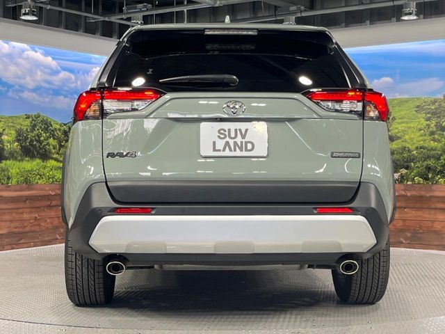 TOYOTA RAV4 4WD 2023