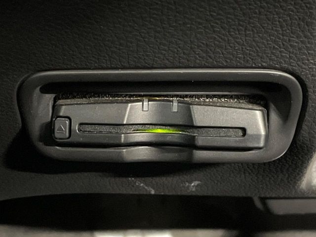 HONDA VEZEL HYBRID 2014