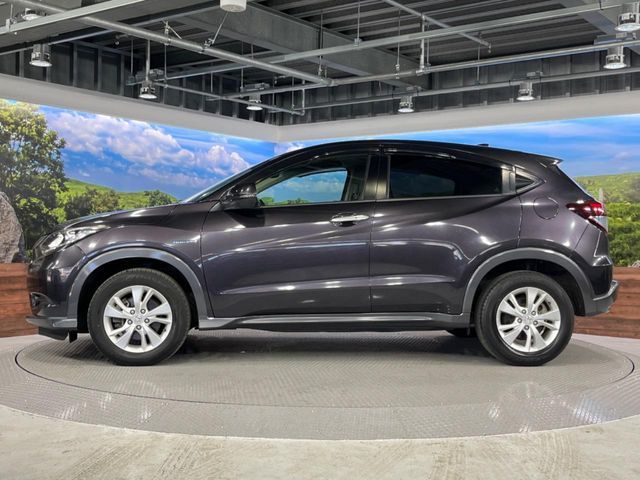 HONDA VEZEL HYBRID 2014