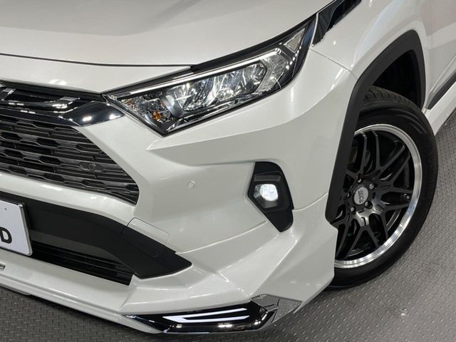 TOYOTA RAV4 4WD 2023