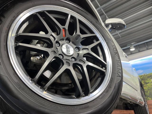 TOYOTA RAV4 4WD 2023