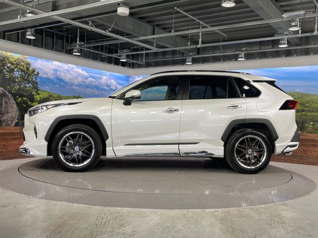 TOYOTA RAV4 4WD 2023