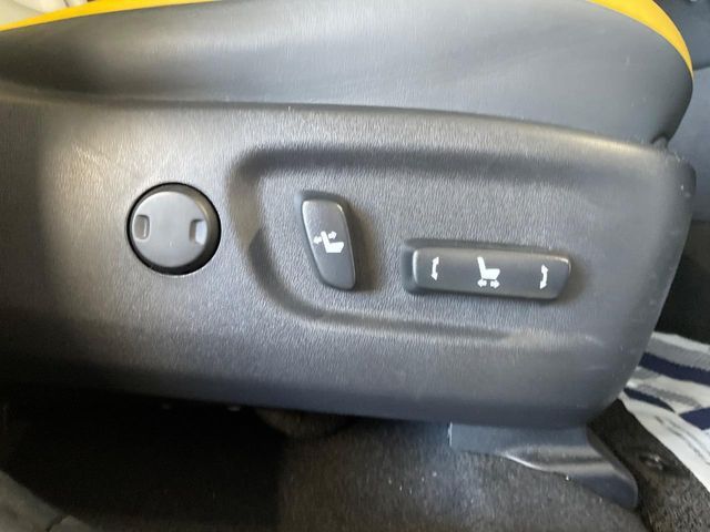 TOYOTA LEXUS NX300h 2021