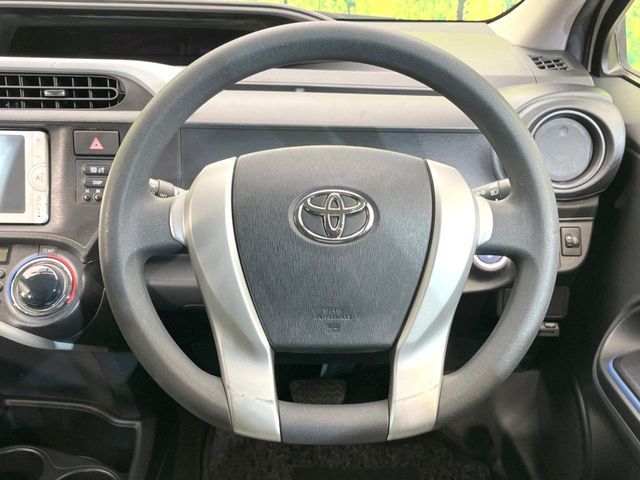 TOYOTA AQUA 2014