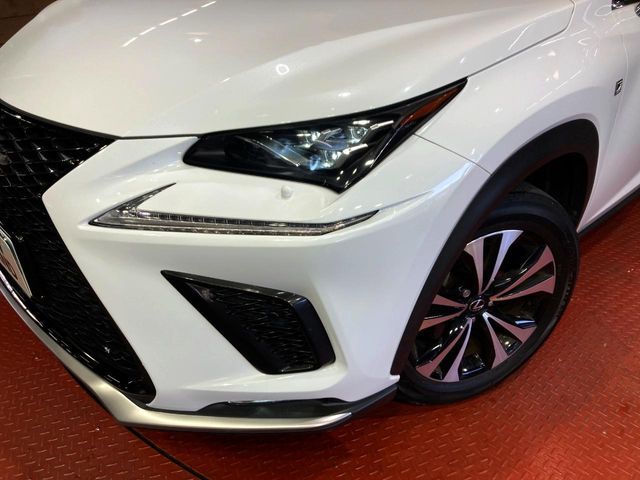 TOYOTA LEXUS NX300 2020