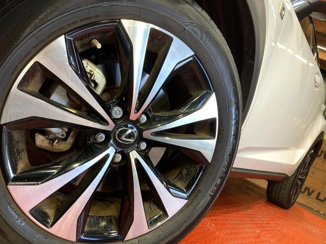 TOYOTA LEXUS NX300 2020