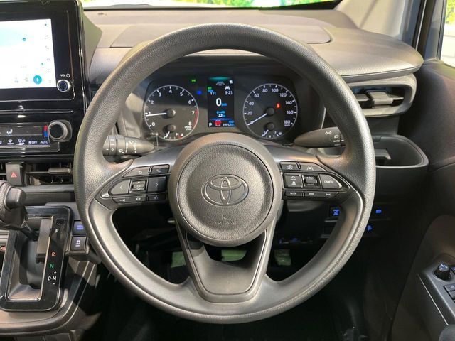 TOYOTA SIENTA 2023