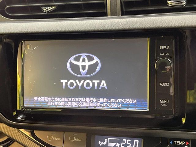 TOYOTA AQUA 2016