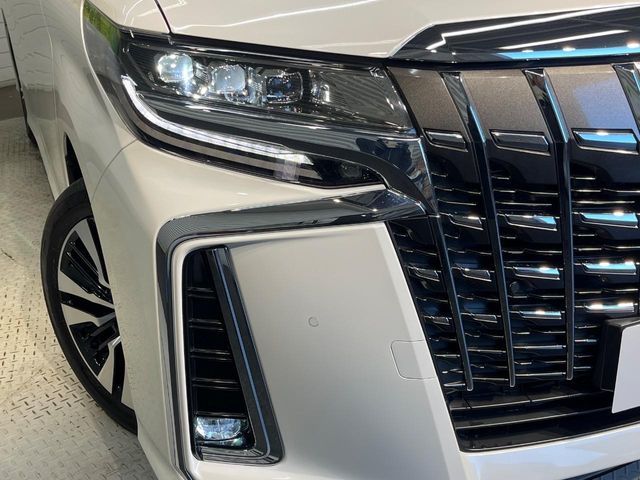 TOYOTA ALPHARD 2022