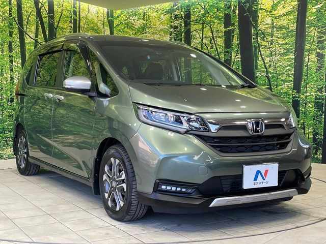 HONDA FREED plus HYBRID 2024