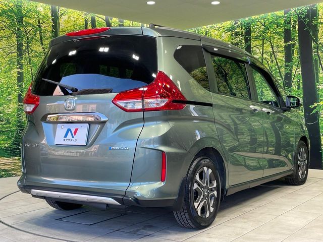 HONDA FREED plus HYBRID 2024