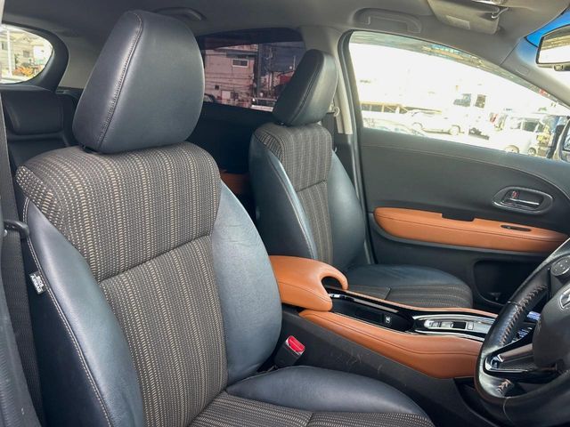 HONDA VEZEL HYBRID 2014