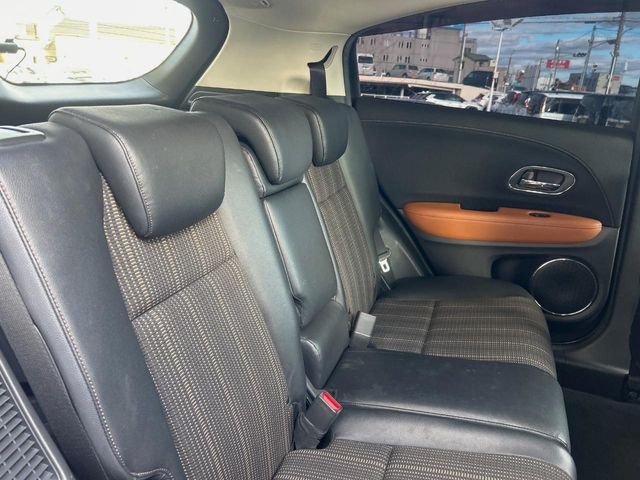 HONDA VEZEL HYBRID 2014