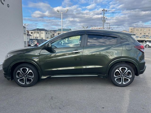 HONDA VEZEL HYBRID 2014