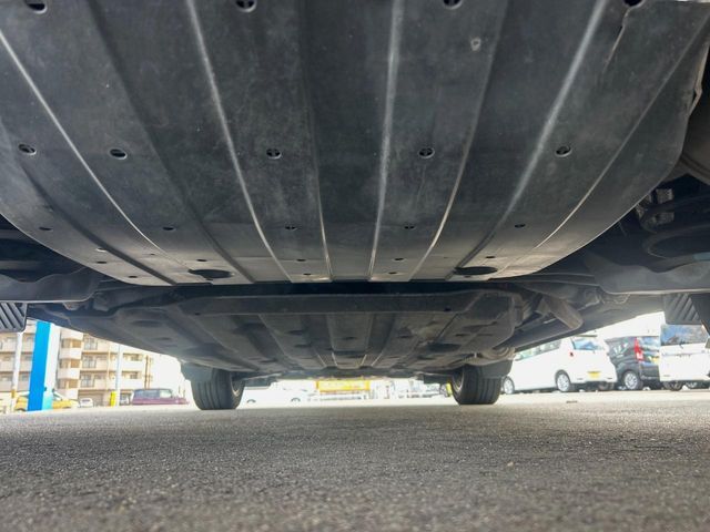 HONDA VEZEL HYBRID 2014