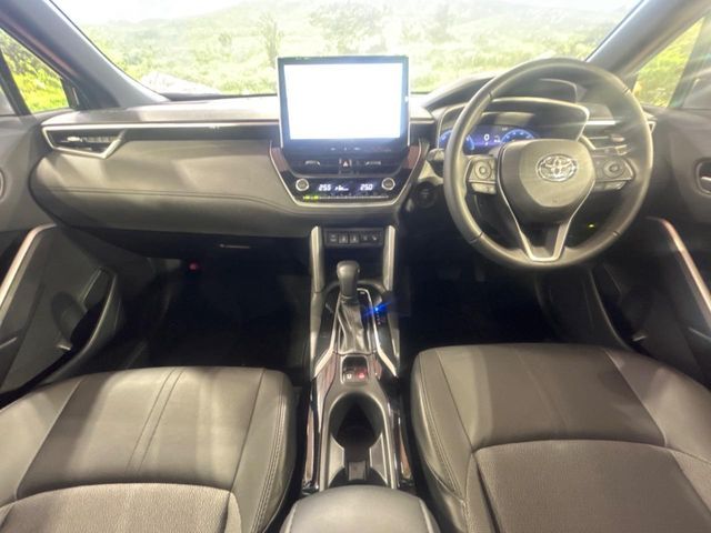 TOYOTA COROLLA CROSS HYBRID 2025