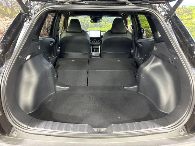 TOYOTA COROLLA CROSS HYBRID 2025