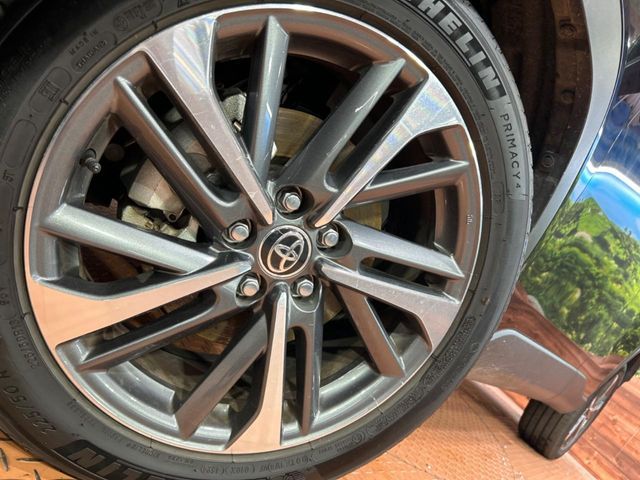 TOYOTA COROLLA CROSS HYBRID 2025