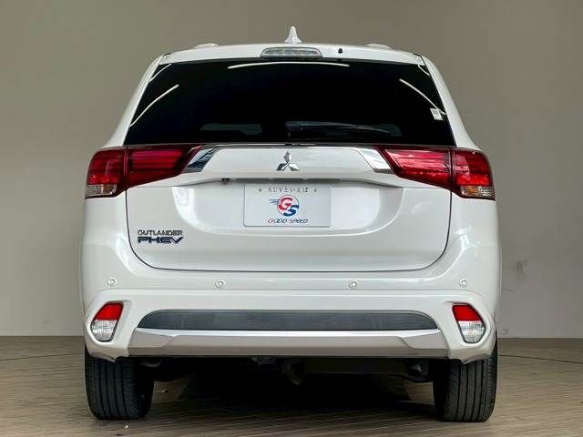 MITSUBISHI OUTLANDER PHEV 2018