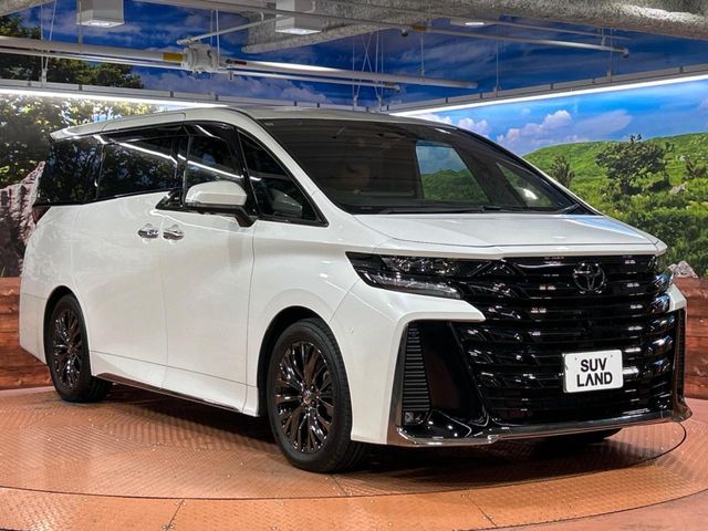 TOYOTA VELLFIRE  HYBRID 2025
