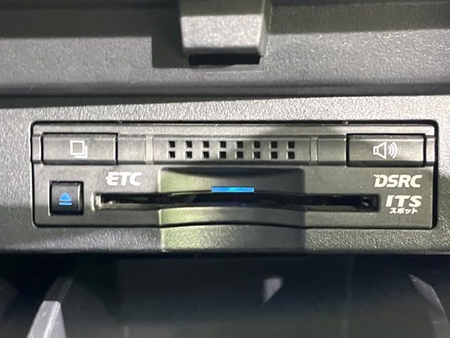 TOYOTA VELLFIRE 2015