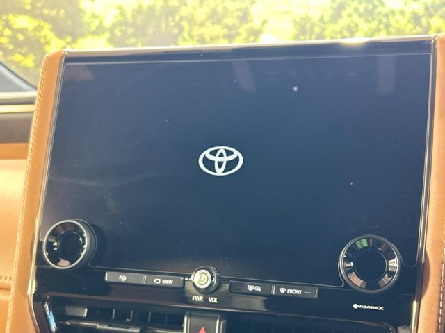 TOYOTA VELLFIRE  HYBRID 2024