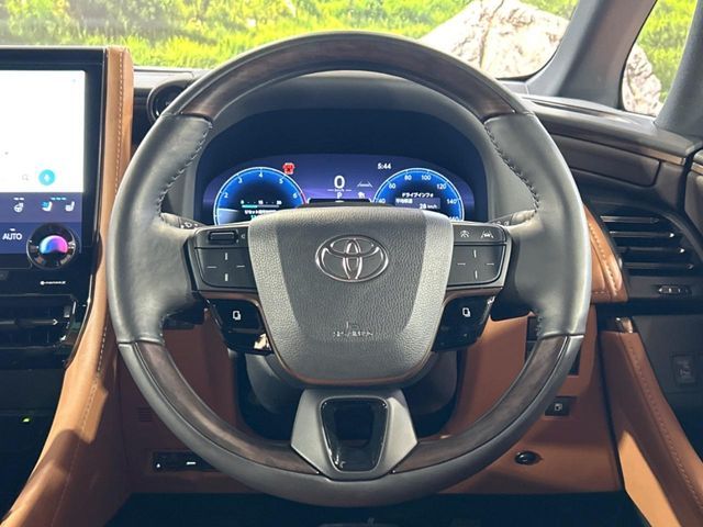 TOYOTA VELLFIRE  HYBRID 2024