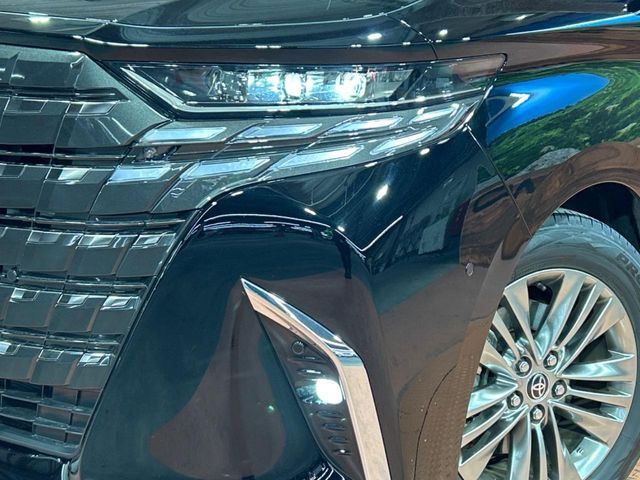 TOYOTA ALPHARD 2024