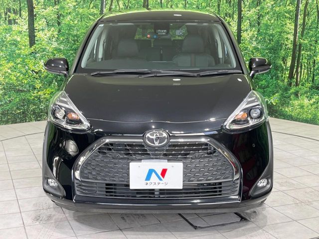 TOYOTA SIENTA 2021