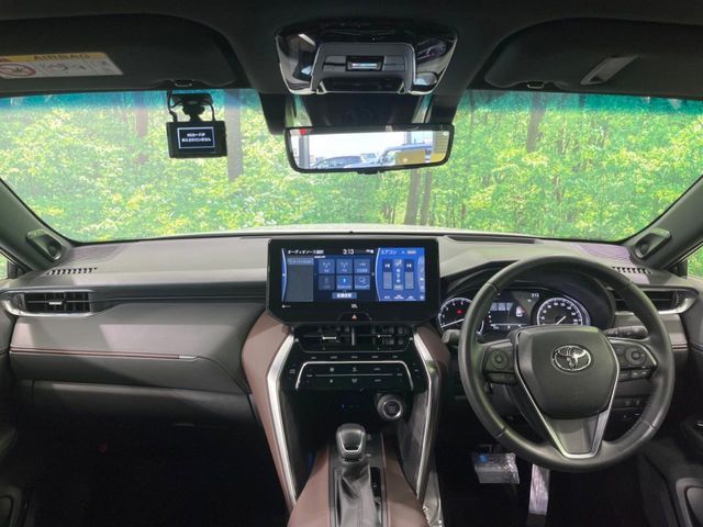 TOYOTA HARRIER 2WD 2022