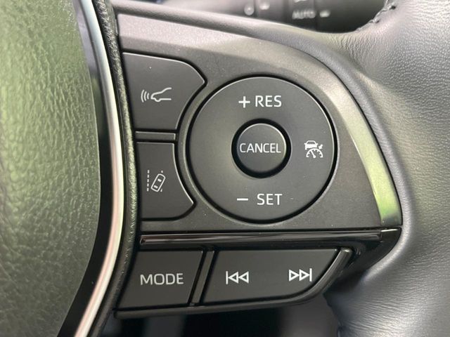 TOYOTA HARRIER 2WD 2022