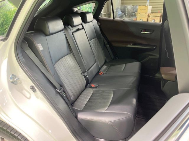 TOYOTA HARRIER 2WD 2022