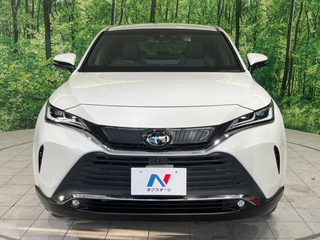 TOYOTA HARRIER 2WD 2022