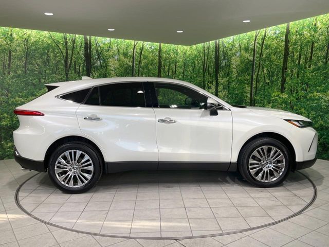 TOYOTA HARRIER 2WD 2022