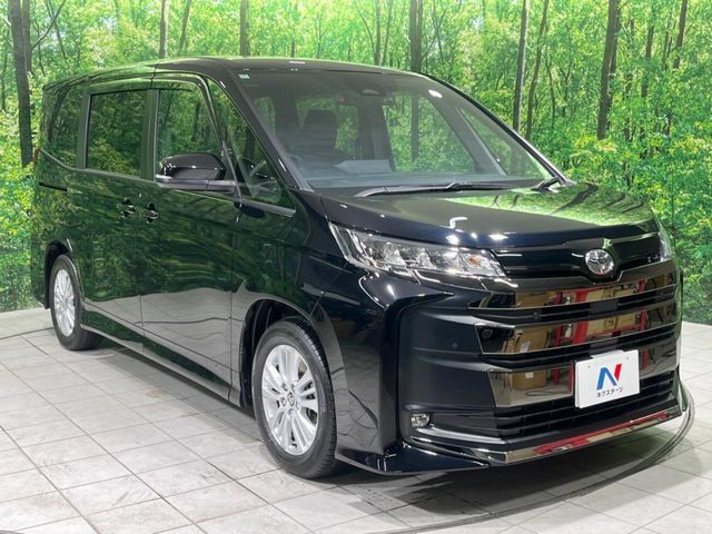 TOYOTA NOAH 2024