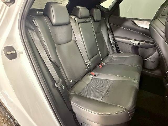 TOYOTA LEXUS NX350h 2023