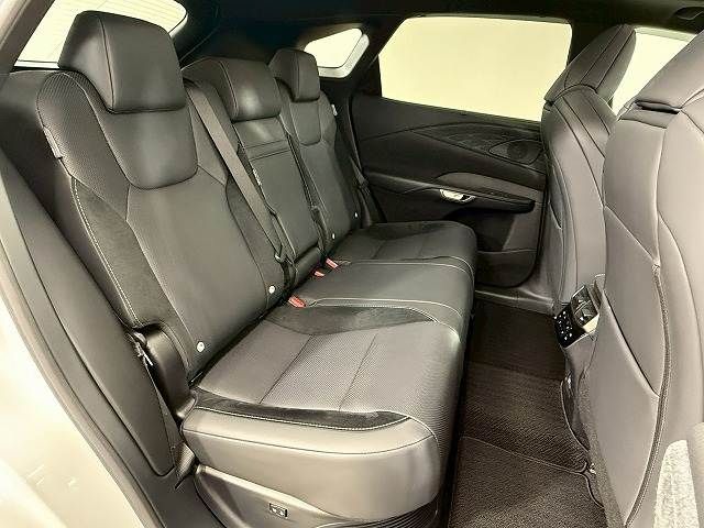 TOYOTA LEXUS RX500h 2023