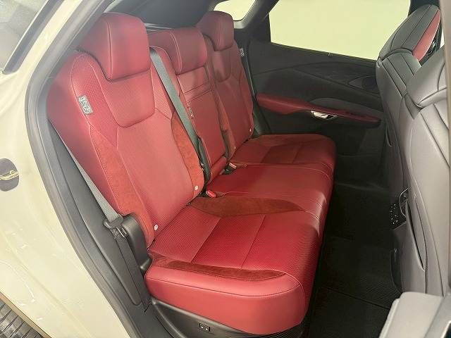 TOYOTA LEXUS RX500h 2023