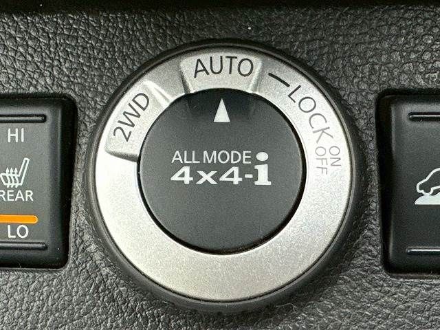 NISSAN X-TRAIL 4WD 2013